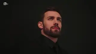 Скандал! Ергенът Виктор призна: Влизам и ги гледам с разпльокани бедра!