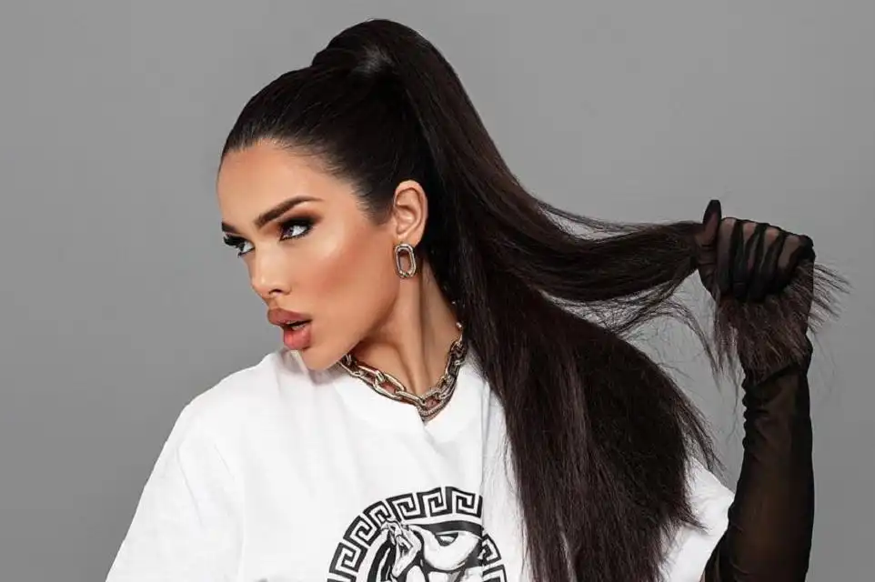 Диона показа тайното гадже, което крие повече от година Снимки