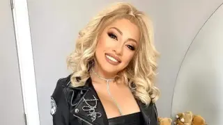 Роксана купонясва с Тръмп и Мъск в това Видео