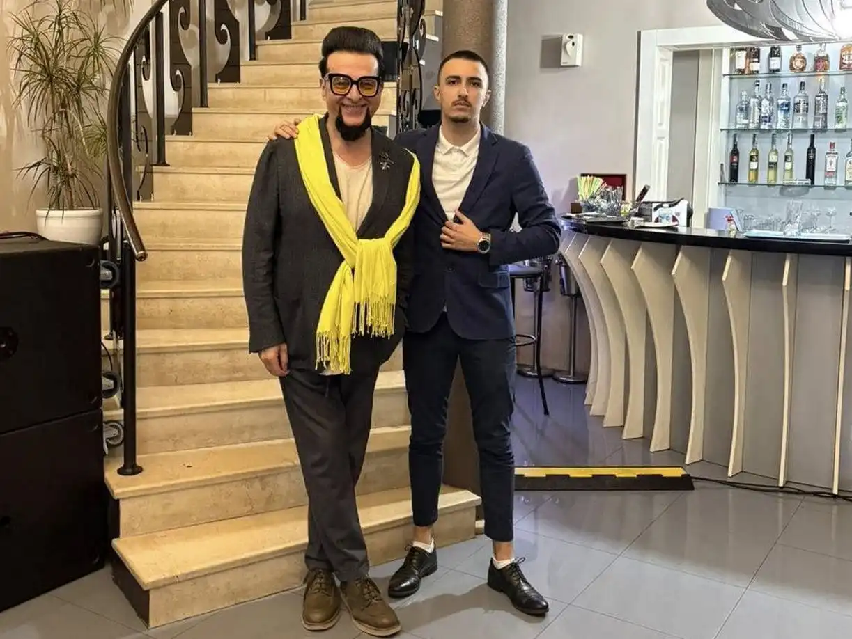 Лорд Минчев развали годежа си заради млад красавец от Благоевград!