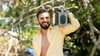 Мартин Елвиса заведе дъщеря си по дискотеките!