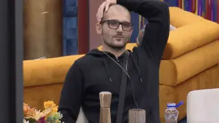 Пак драми в "Биг Брадър": Стефан се срина окончателно след... Снимки