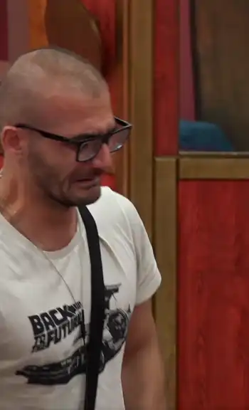 Пак драми в "Биг Брадър": Стефан се срина окончателно след... Снимки