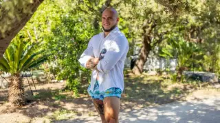 След хейта и скандалите в „Ергенът“ – Джан Микеле избяга от България! Снимки