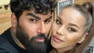 Азис в паника! След хейта – хвърли се в краката на ДесиСлава за прошка Скрийншот