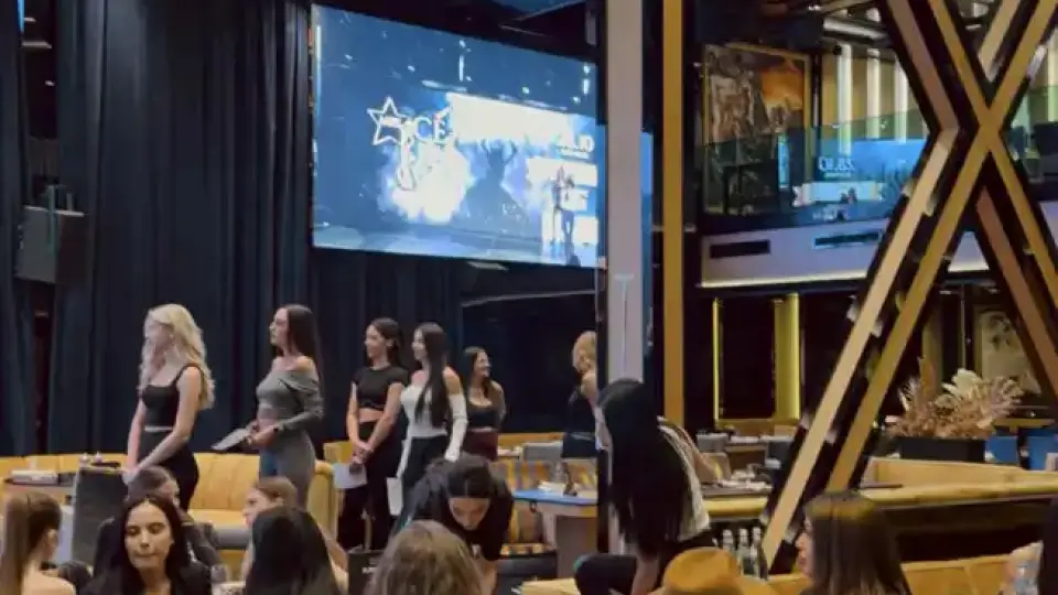 Момичетата на Miss C’est La Vie излизат в народни носии – конкурсът обещава зрелище на българската красота