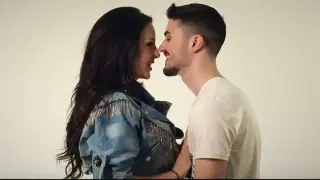 Мрежата гръмна: Симона Загорова залюби кметския син от "Ергенът", но... Видео