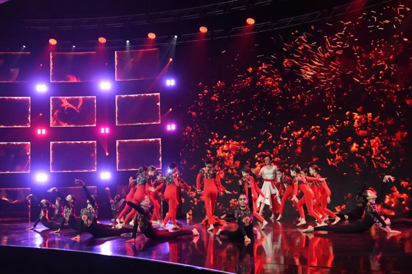 Голяма драма: Ето и последните финалисти в "България търси талант" Снимки