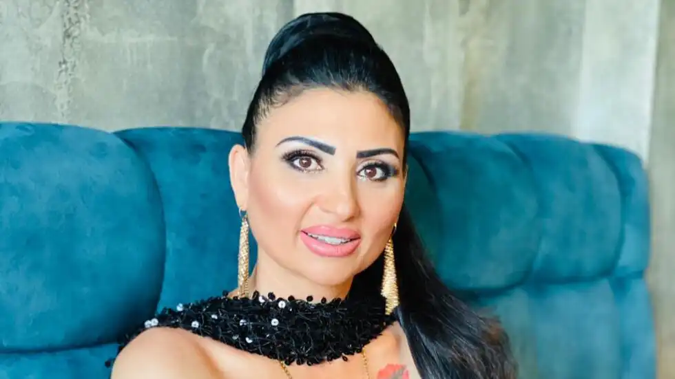 Софи Маринова изригна: Замесиха името ми в нагла измама с хапчета Видео