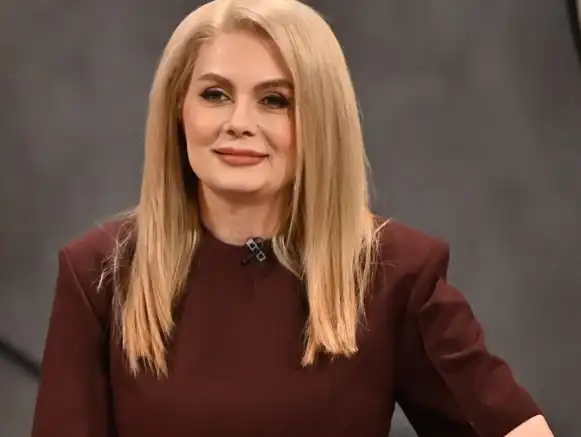 Венета Райкова с интимно признание: Бях девствена, когато... Видео