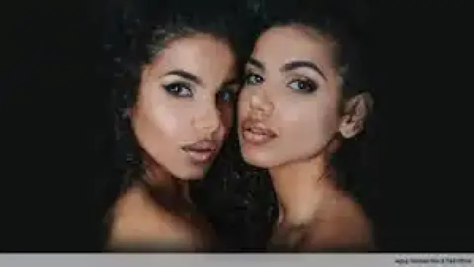 Неочаквана изненада: И втората близначка от Алекс и Влади се омъжи Снимка