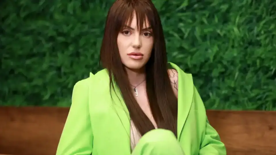 Анна-Мария от "Ергенът" отново под иглата – ергенката с нова доза разкрасителни процедури Снимки