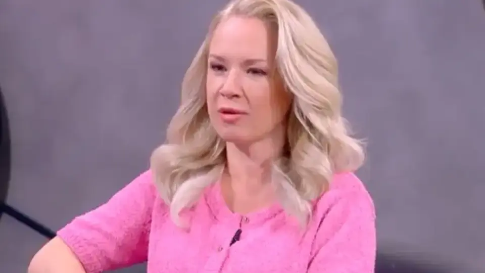 Лора Караджова с изненадващо признание след третото раждане