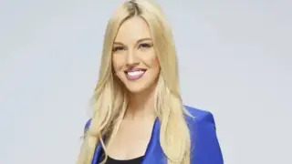 Самотна майка ли е Натали Трифонова?! Всички се чудят къде изчезна бащата на бебето и защо не се грижи за него