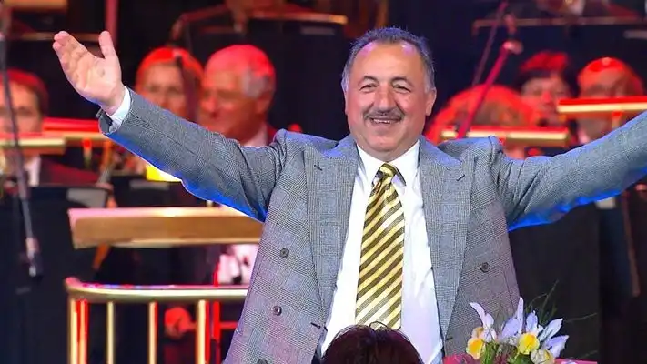 Композиторът Кирил Икономов съди държавата за неплатени авторски права