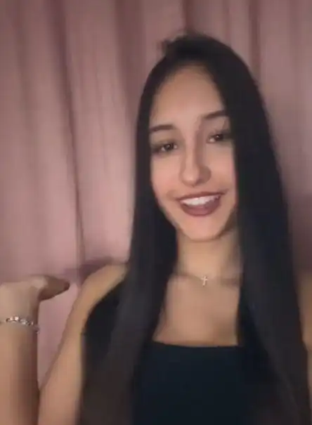 Щерката на Мартин Чой му доведе зет, а Натали Трифонова се... Снимки