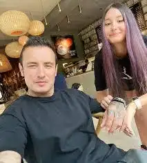 Щерката на Мартин Чой му доведе зет, а Натали Трифонова се... Снимки