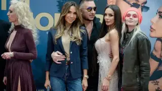 Откъде пари?! Лияна се похвали с часовник за 70 бона Снимка