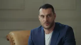 Деца разплакаха "Ергенът": Крис с вино и лекарства на среща
