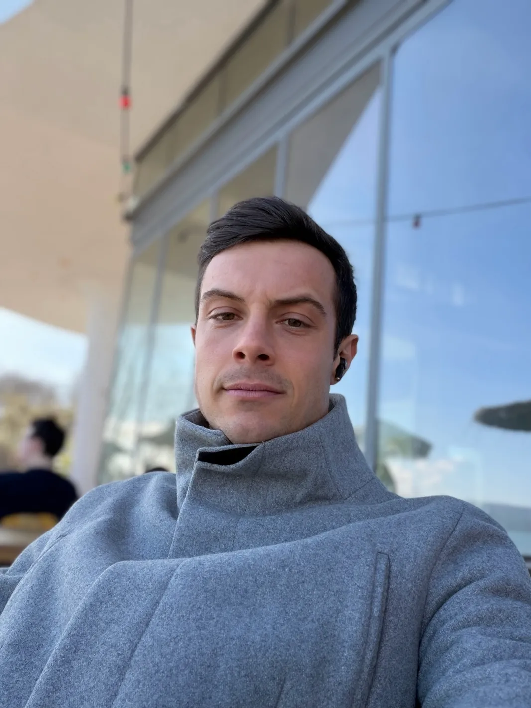 Филип Буков захвърли дрехите: Актьорът позира чисто гол Снимка