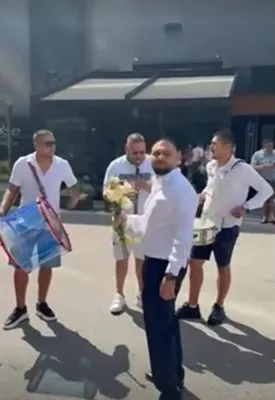Вижте ексклузивни кадри от годежа на сина на Роксана
