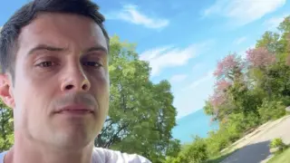 Филип Буков стана пилот и разпали любопитството Снимки