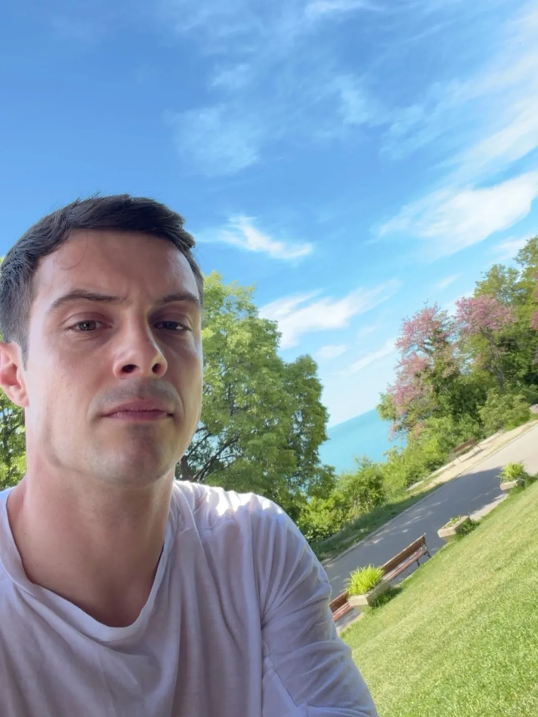 Филип Буков стана пилот и разпали любопитството Снимки