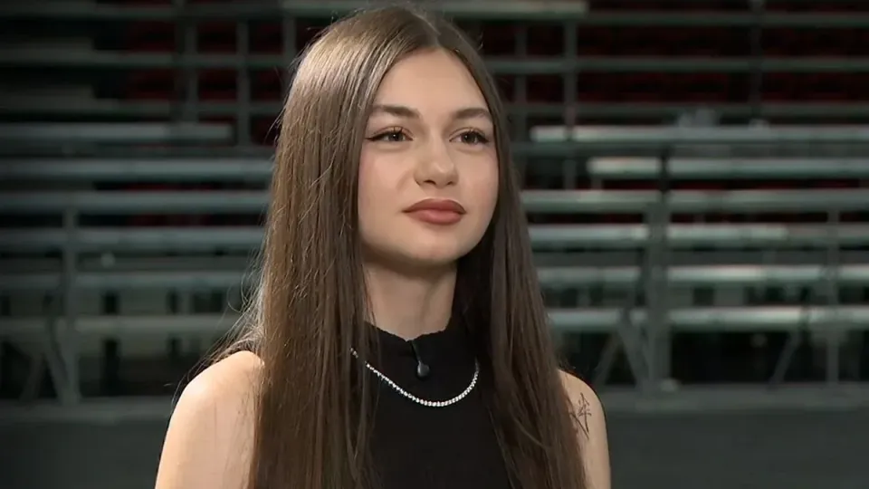 Крисия с глас като оперна дива: раздялата с Никола Цолов не я е пречупила