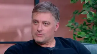 Инцидент с Владо Карамазов: репатрак откара потрошената му кола Снимки