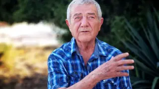 Стефан Цанев попиля родните политици с няколко думи: Мислят се за велики!